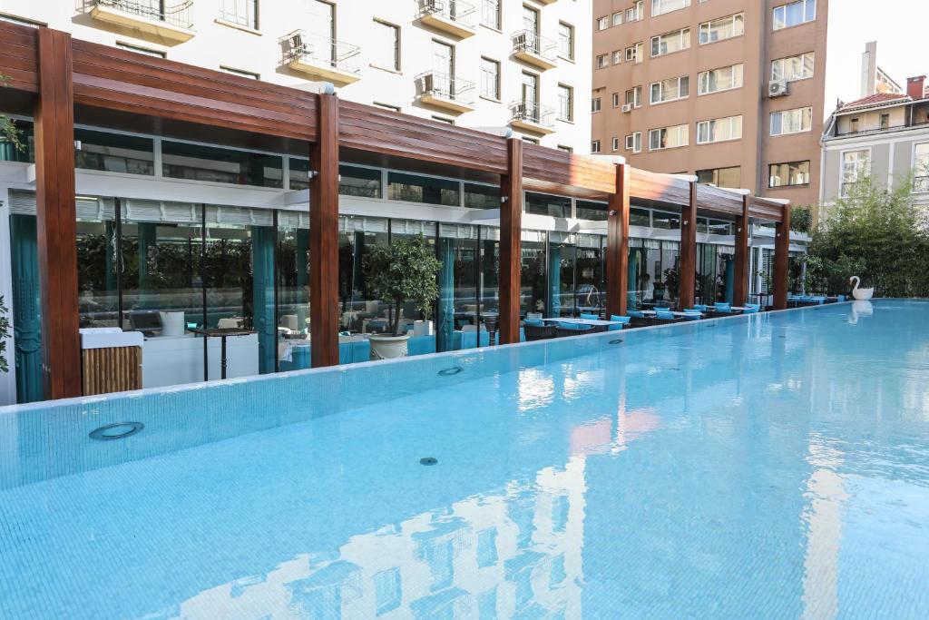 هتل پارک حیات استانبول